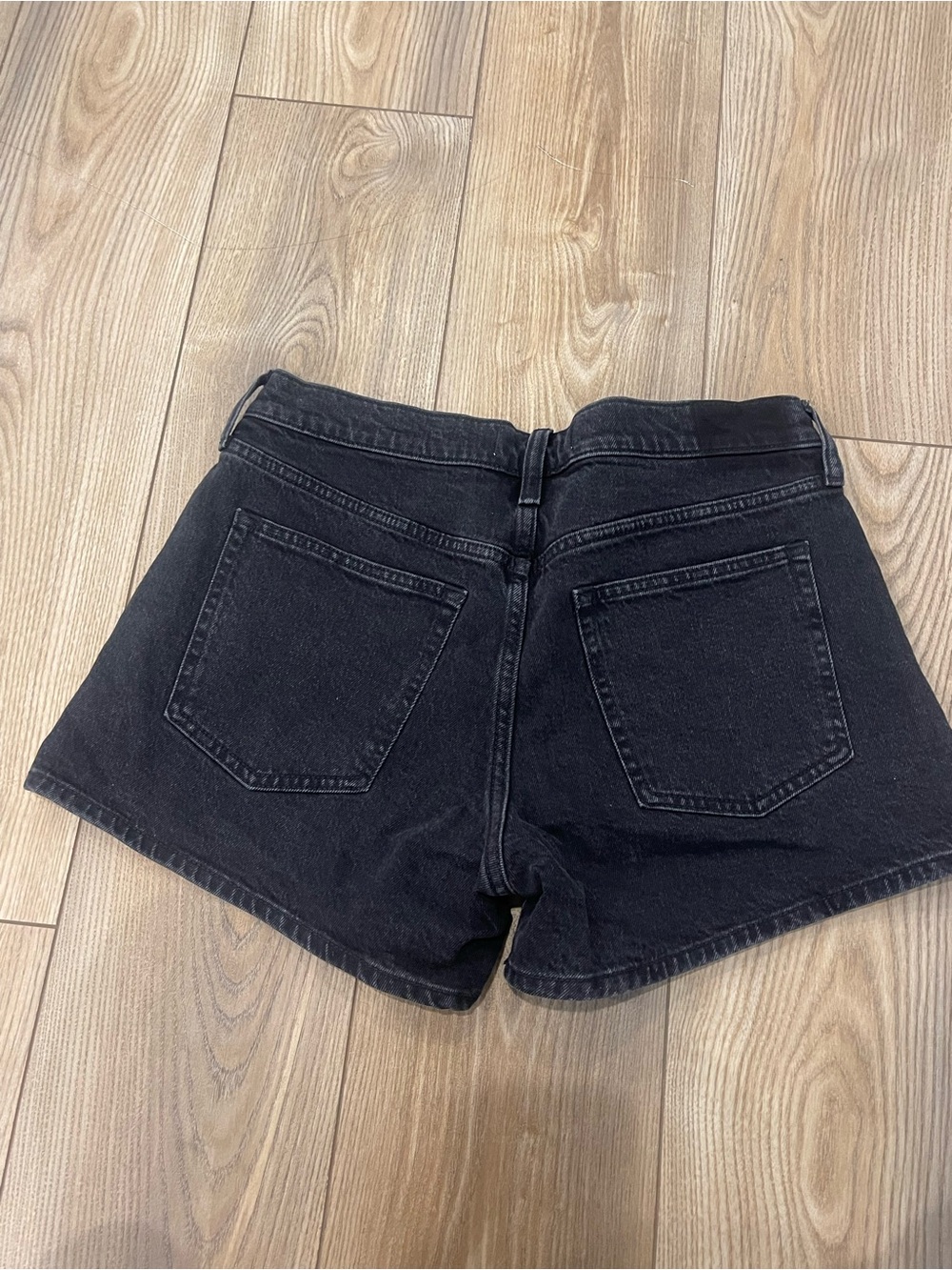 Abercrombie Faded Black The A-Line Short - Picture 4 of 4